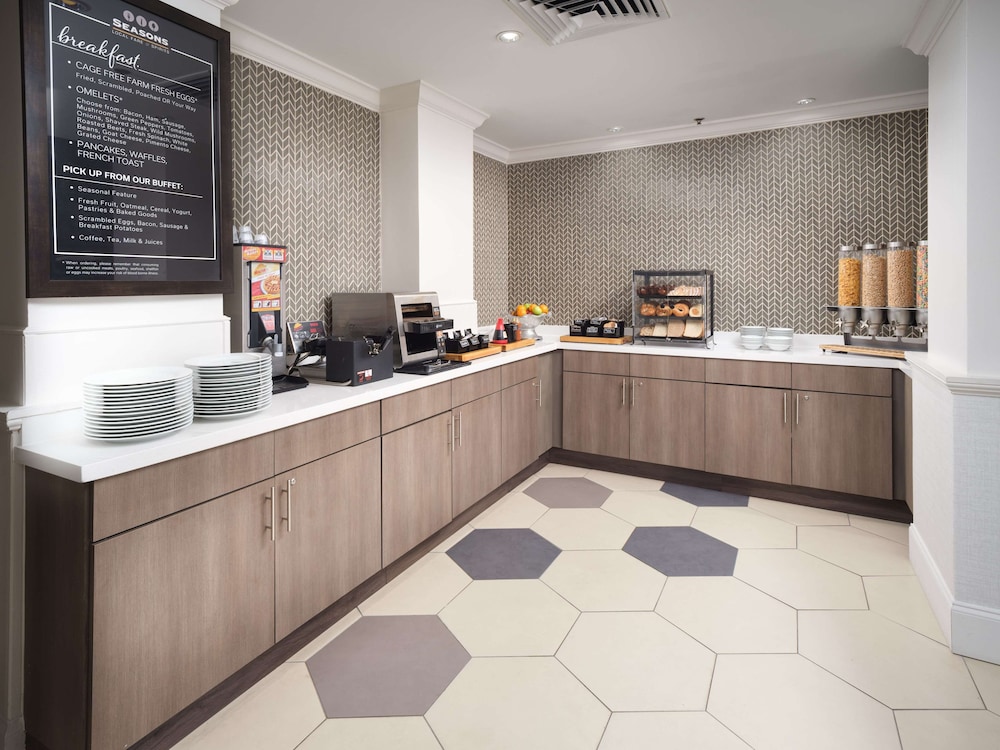 Hilton Garden Inn Chattanooga Downtown - photo 24