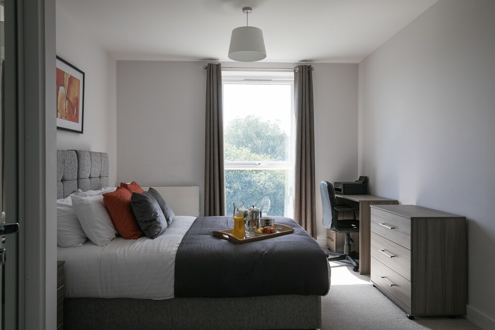 Cygnet House Kennet Island Apts By Ferndale — 4-Star Luxury Hotel in Reading, United Kingdom