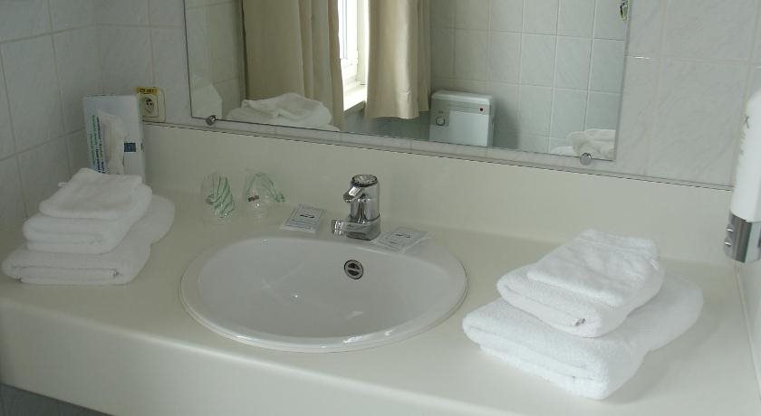 Hotel Bell X - carbon neutral hotel in Wevelgem