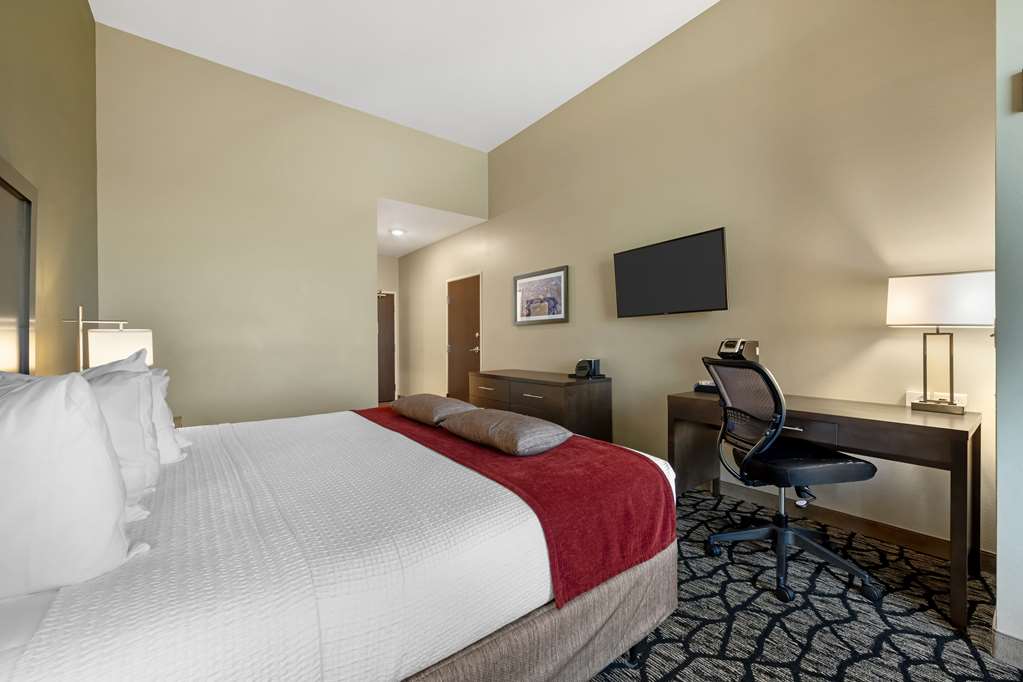 Best Western Plus Lakeview Hotel - photo 14