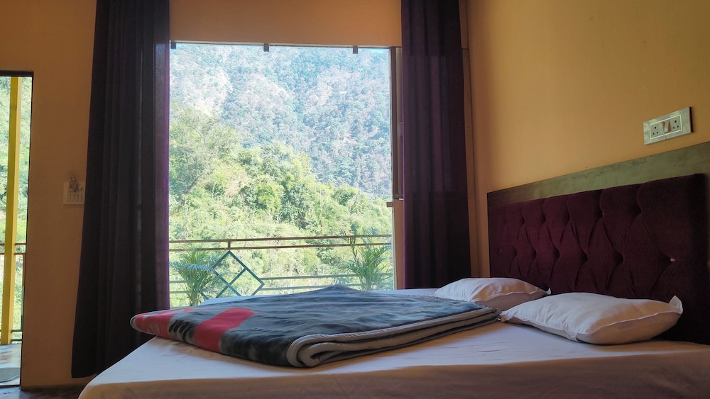 Rishikesh Paradise - carbon neutral hotel in Rishikesh