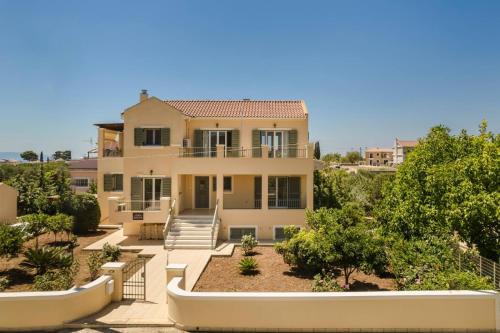 G&S Family Resort in Argostolion, Greece