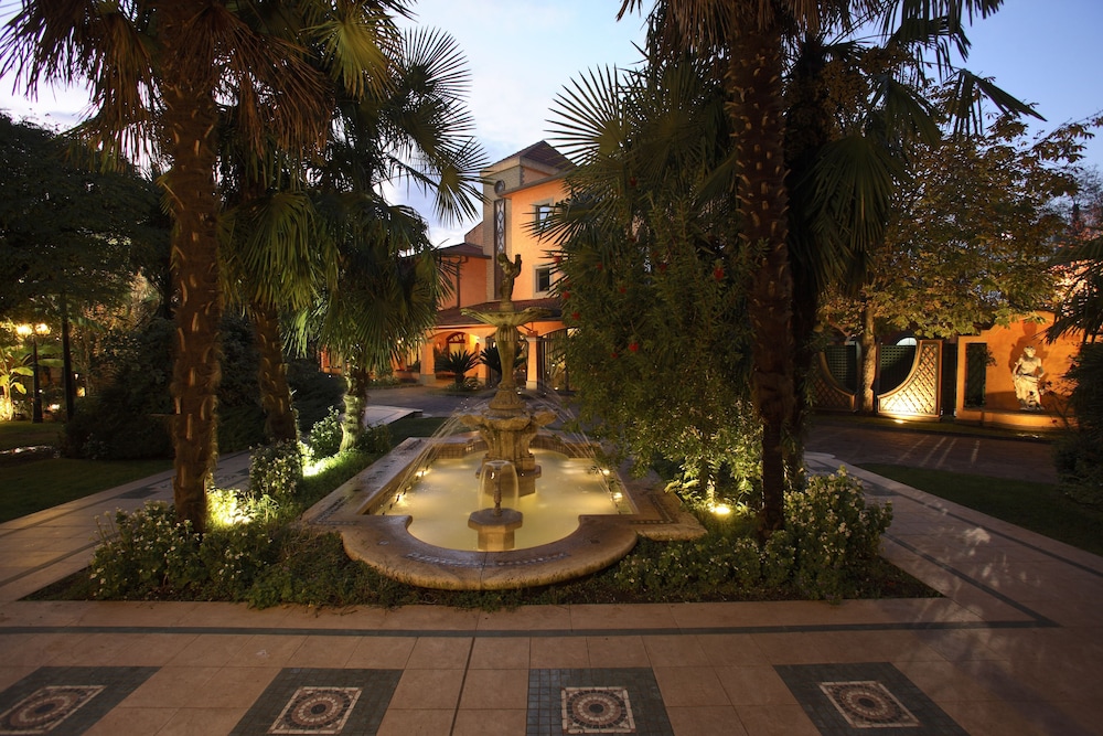 Hotel Ristorante Borgo Antico — hotel in Ceprano