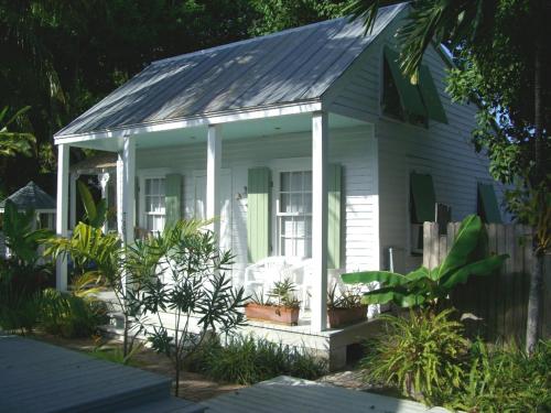 Bahama Gardens Conch House — 4-Star Luxury Hotel in Key West, United States