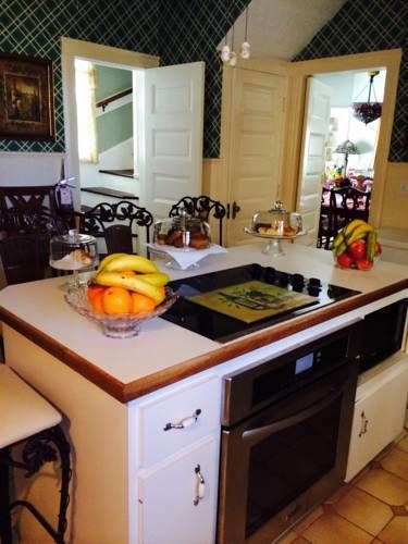 Parrish Grove Inn - photo 22