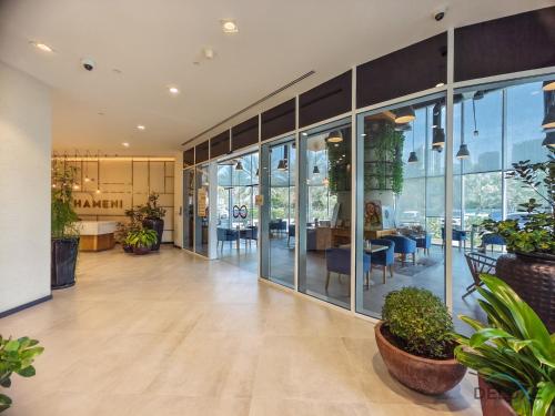 Spectacular 4BR Penthouse with Assistant Room in Hameni Tower JVC by Deluxe Holiday Homes — 5-Star Luxury Hotel in Dubai, United Arab Emirates