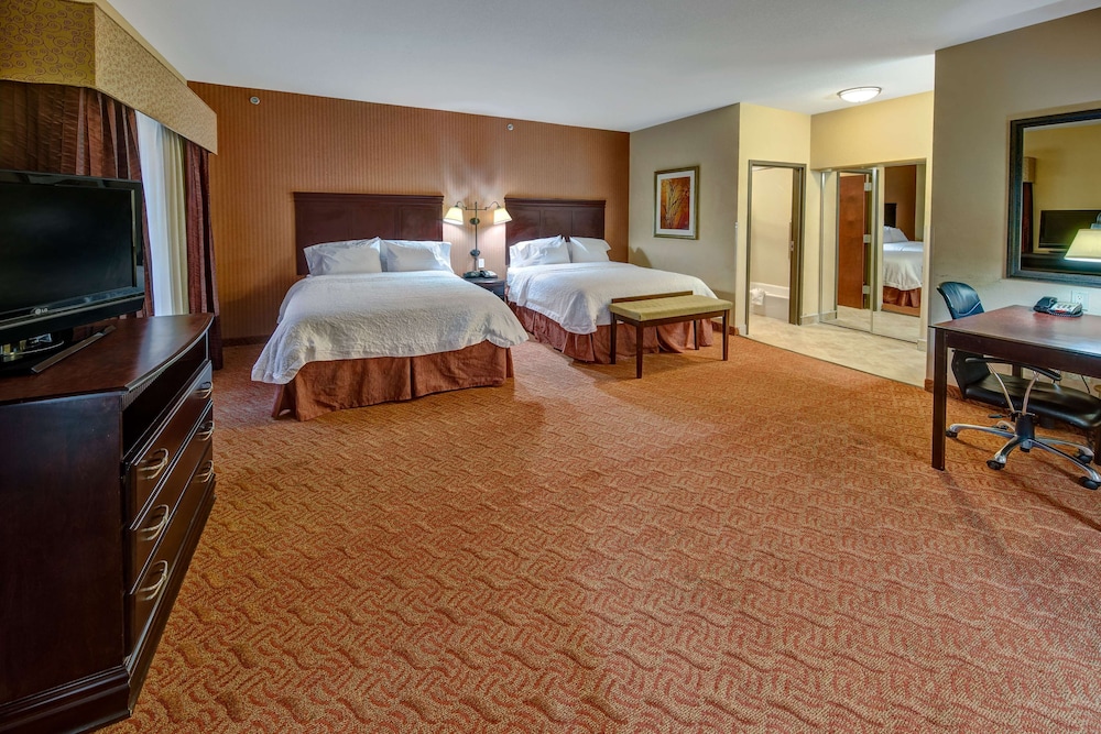 Hampton Inn Corsicana - photo 19
