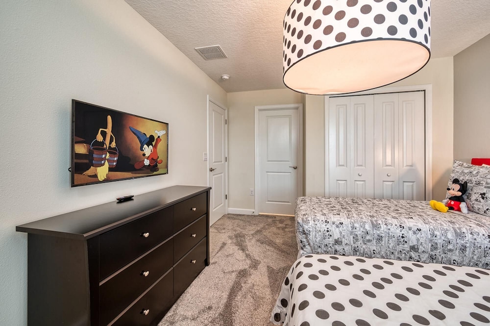 Chic Luxury Decor Prime Location Game Room Bliss - photo 30