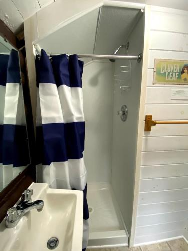 Pine Grove Cottages - photo 13
