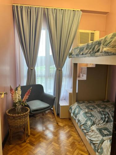 Penthouse Condo Unit near Airport NAIA — 4-Star Luxury Hotel in Manila, Philippines