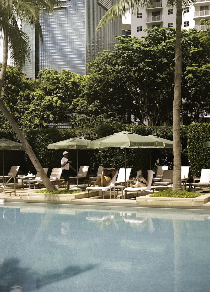 Four Seasons Hotel Miami - photo 41