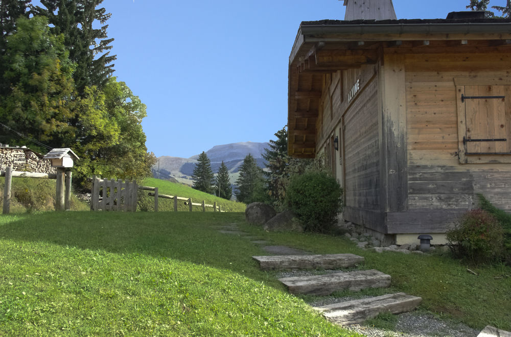 Chalet Alvine — 4-Star Luxury Hotel in Megeve, France