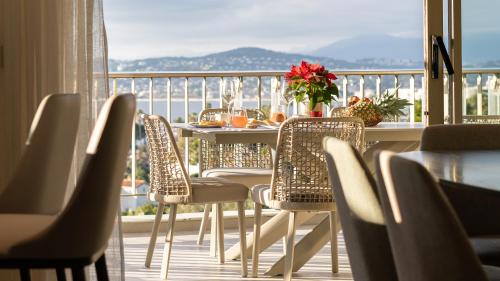 Riviera Luxury Estates - last minute hotel in Antibes