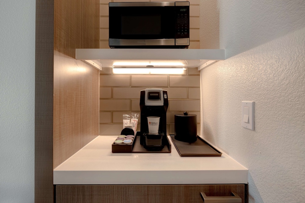 Hilton Garden Inn Temecula CA - photo 15