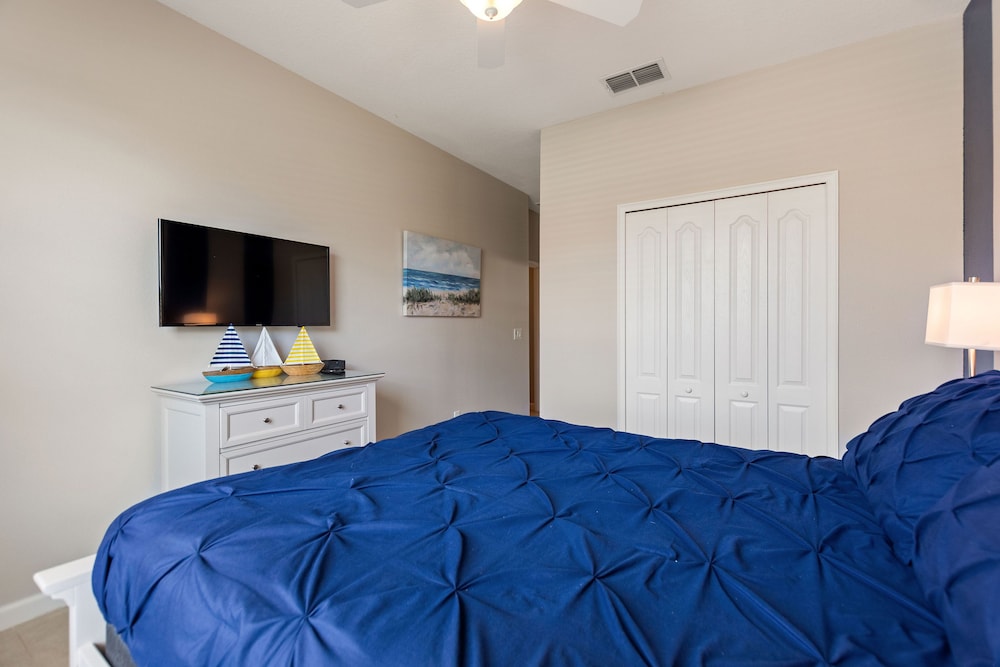Breathe Easy at Solterra Resort by Shine Villas condo - photo 17