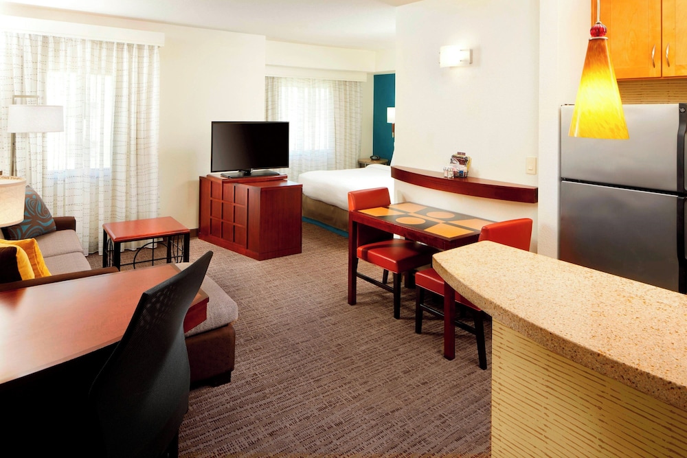 Residence Inn by Marriott San Antonio Six Flags at The Rim - photo 6