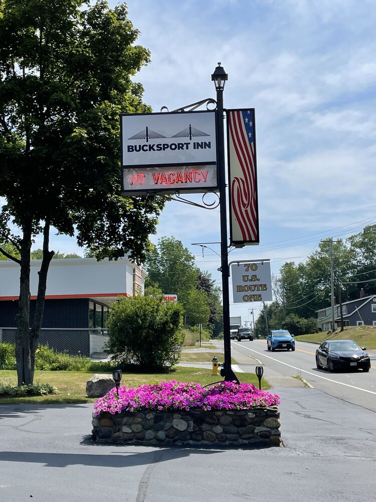 Bucksport Inn - photo 33