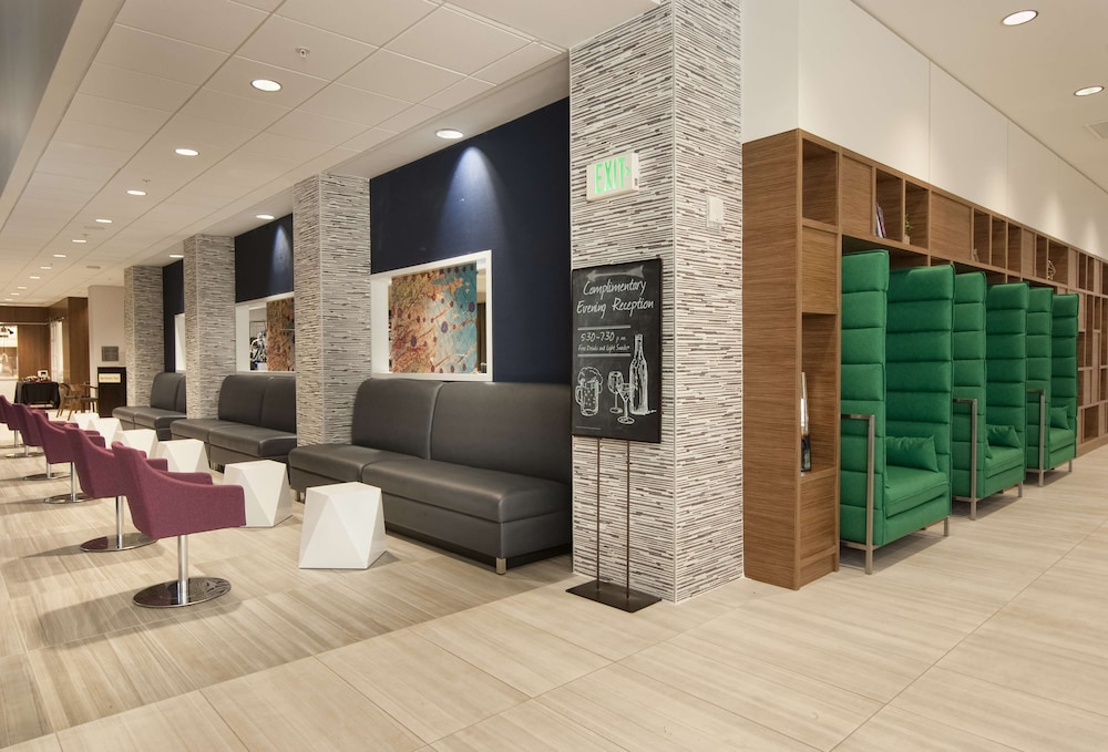 Embassy Suites by Hilton Raleigh Crabtree - photo 15