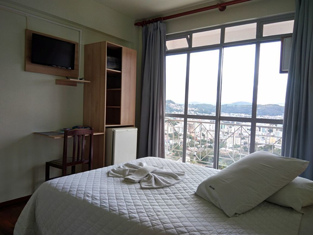 Hotel LF by Feliciano Joaçaba in Joacaba, Brasil