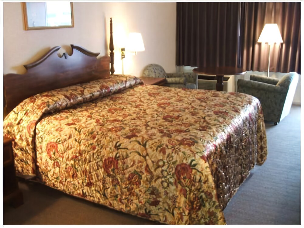 Red Carpet Inn And Suites Scranton - photo 10
