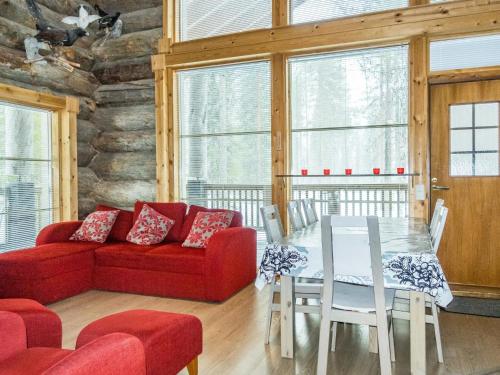 Holiday Home Kotkanpesä by Interhome — 4-Star Luxury Hotel in Kittilae, Finland