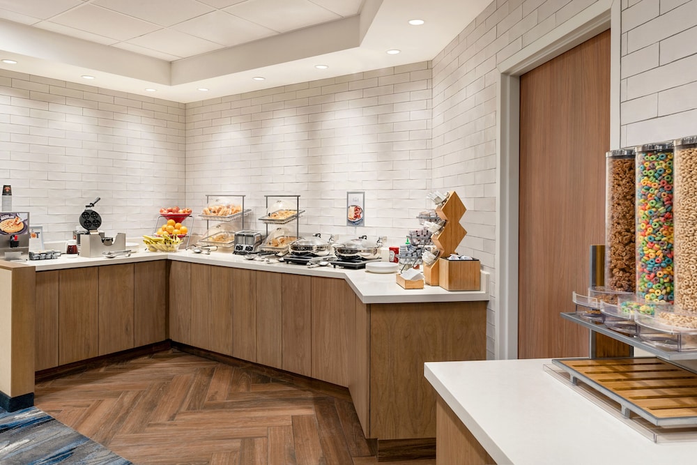 Fairfield Inn by Marriott Scranton - photo 24