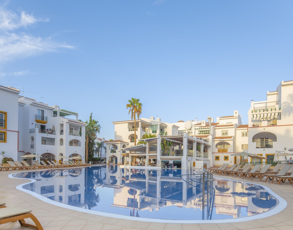 Sunset Harbour Club by Diamond Resorts