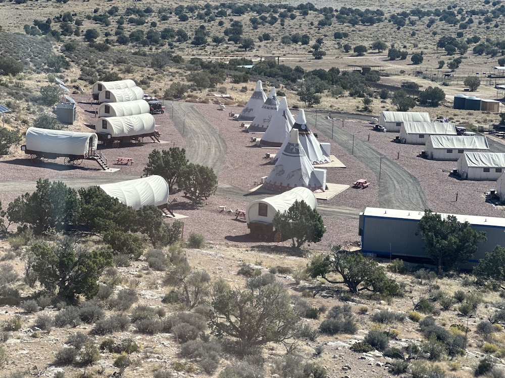 Grand Canyon Glamping Resort - photo 31