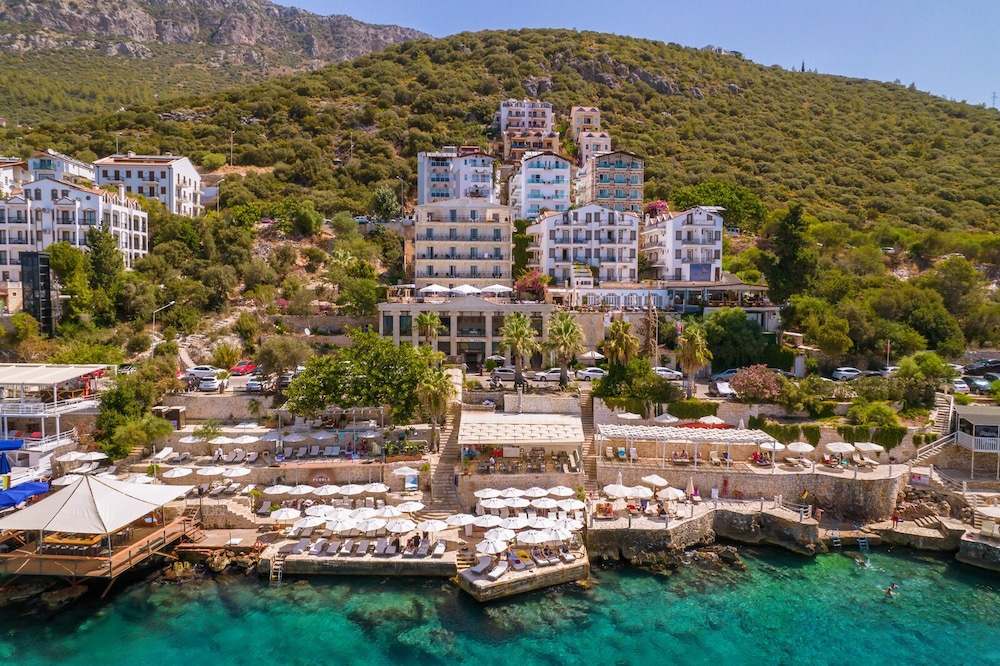 Hera Hotel - carbon neutral hotel in Kas