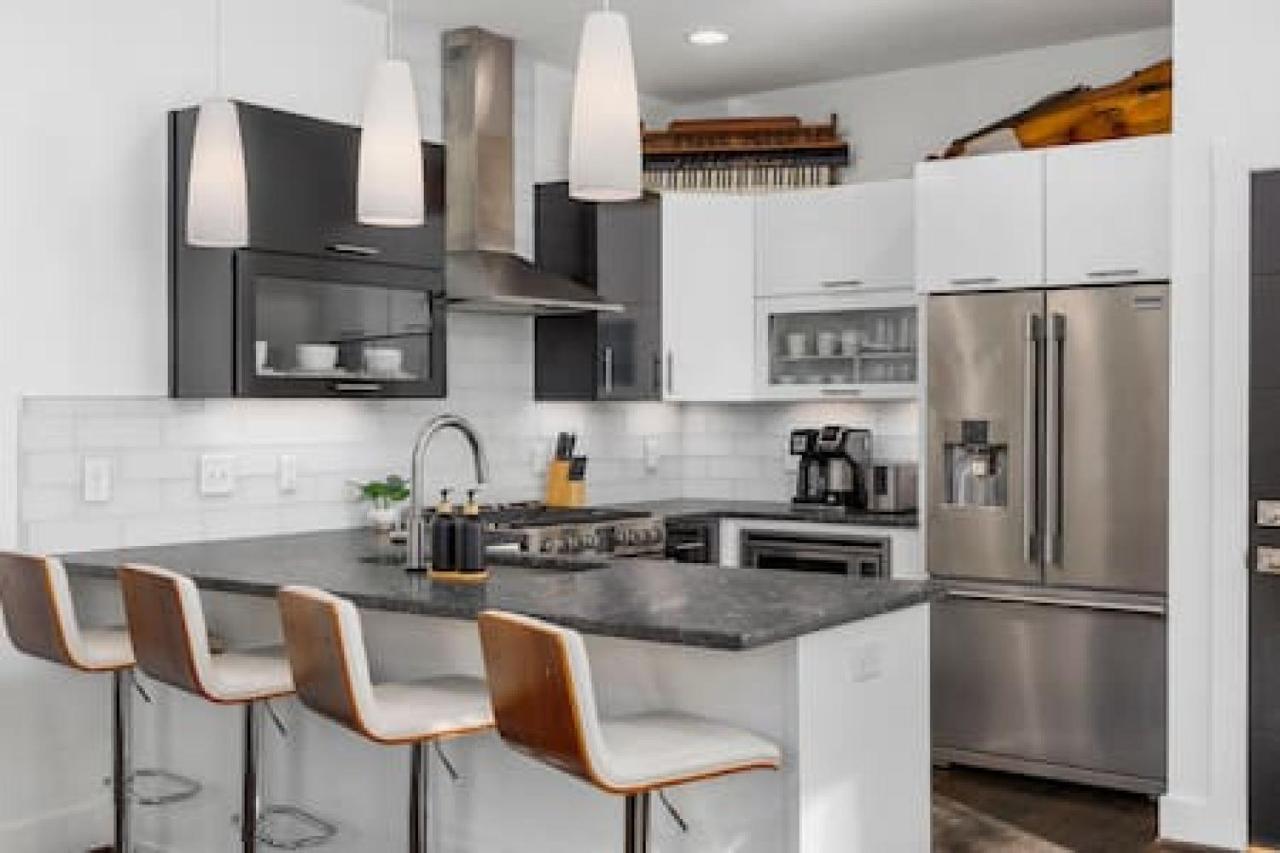 In the Heart of 12 South & Belmont 3 miles to Downtown in Nashville, United States