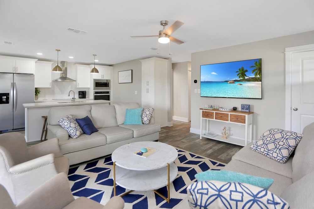 Anchored Inn by Pristine Properties Vacation Rentals - photo 21