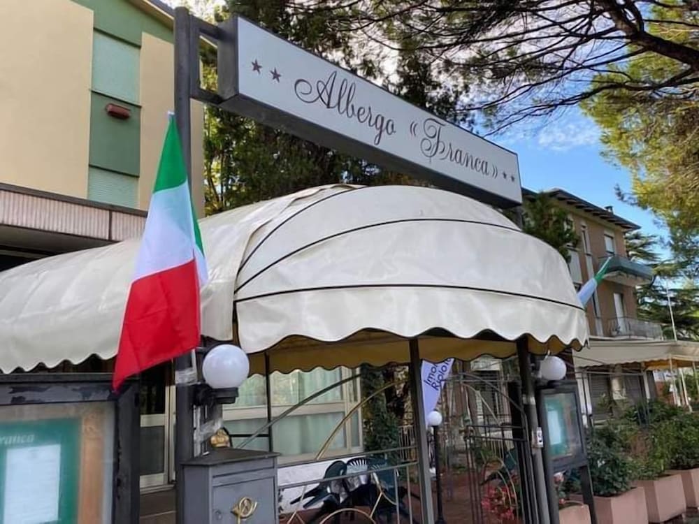 Hotel Franca — hotel in Riolo Terme