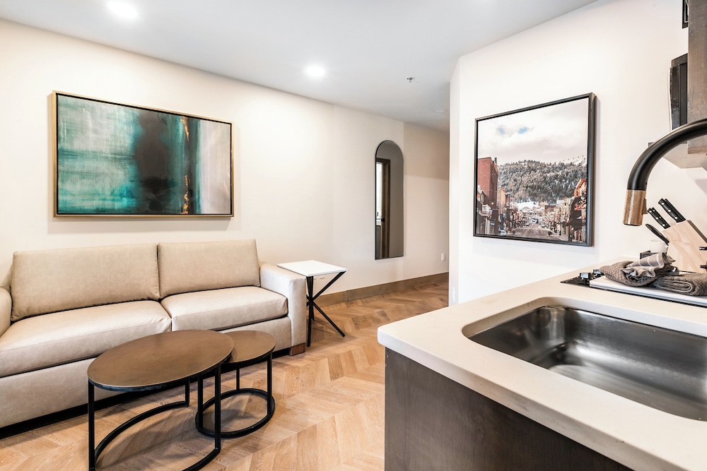 Canyons Village Condos by All Seasons Resort Lodging - photo 53