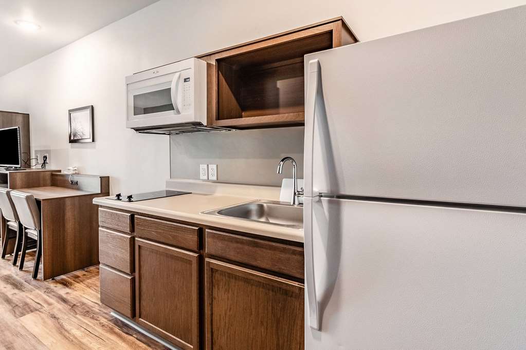 WoodSpring Suites Indianapolis Zionsville - photo 24