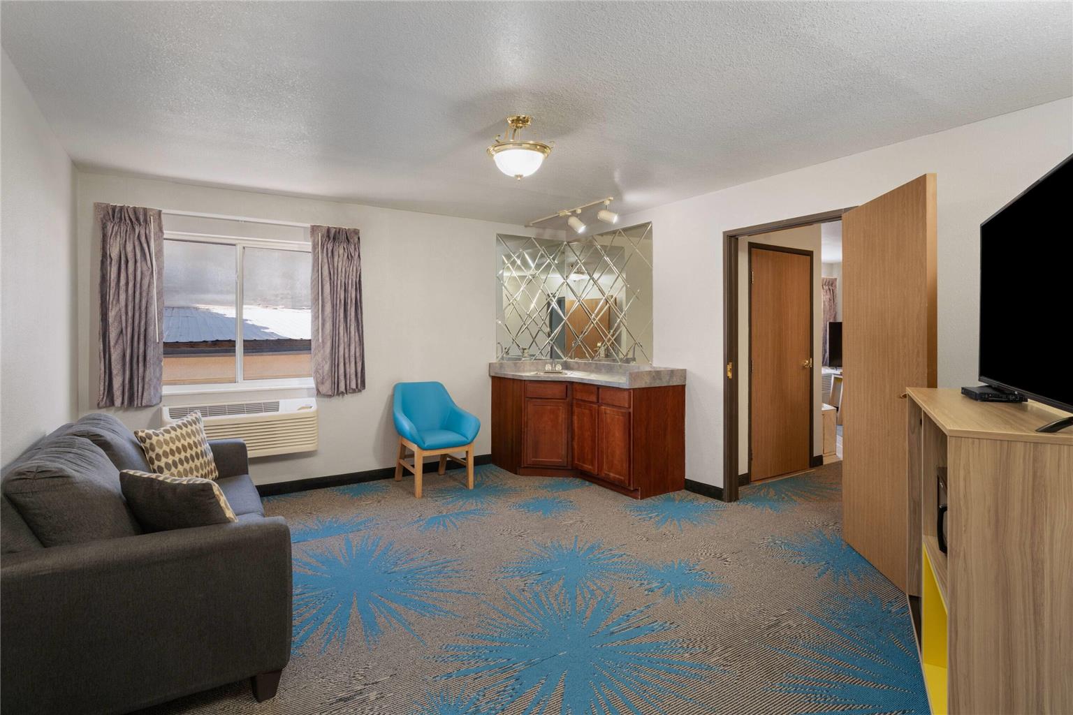Days Inn by Wyndham Canon City - photo 21