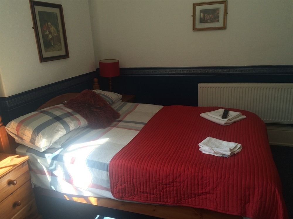 Mermaid Hotel - carbon neutral hotel in Yeovil