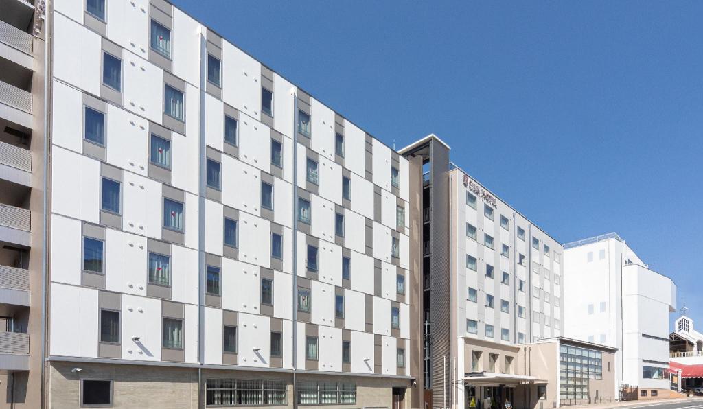 Silk Hotel - carbon neutral hotel in Iida