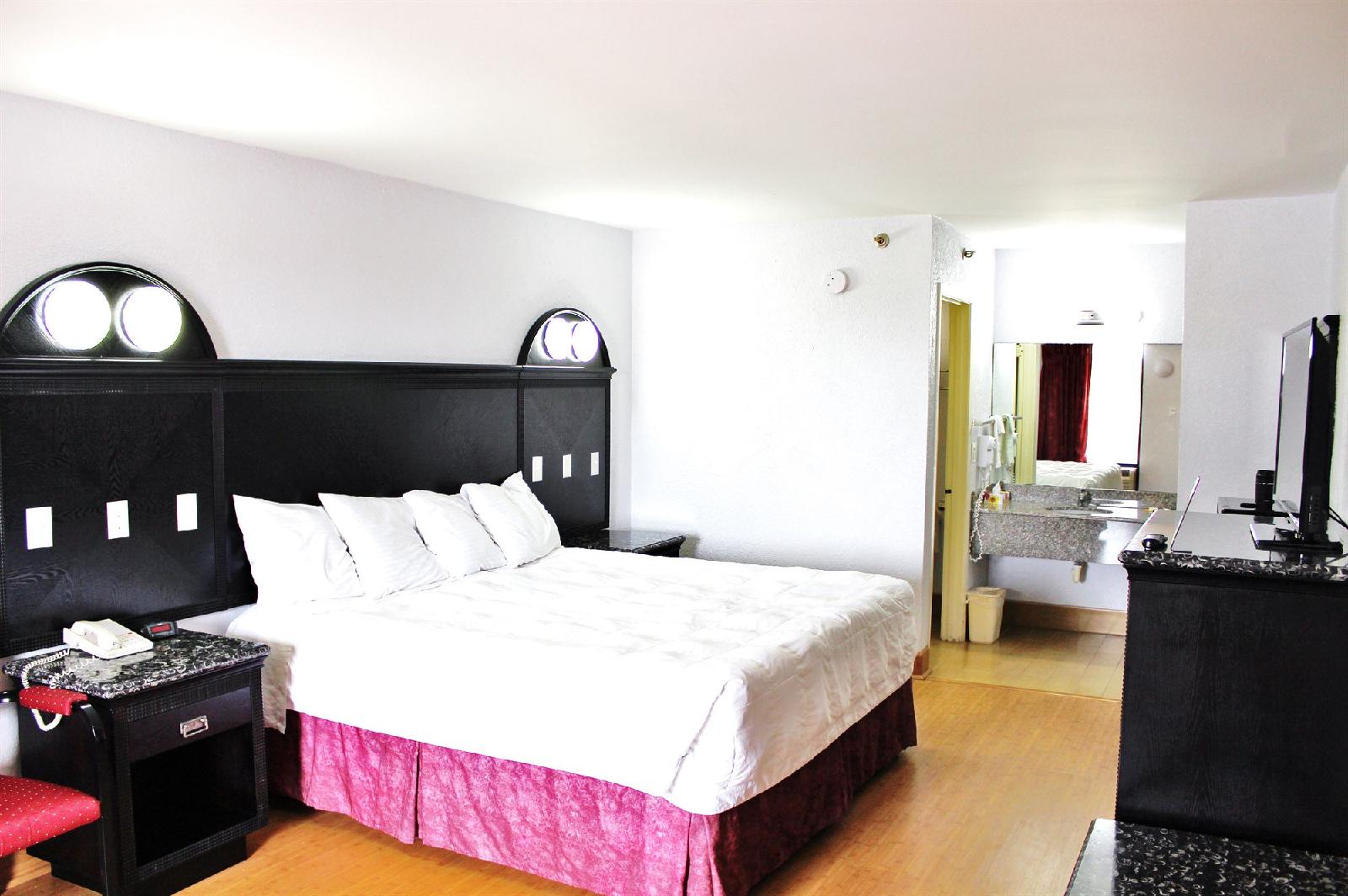Fairway Inn - photo 11