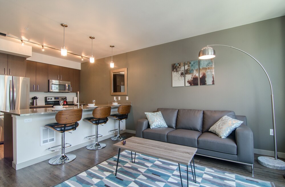 Capitol Hill Suites by Luxe Hubs - photo 31