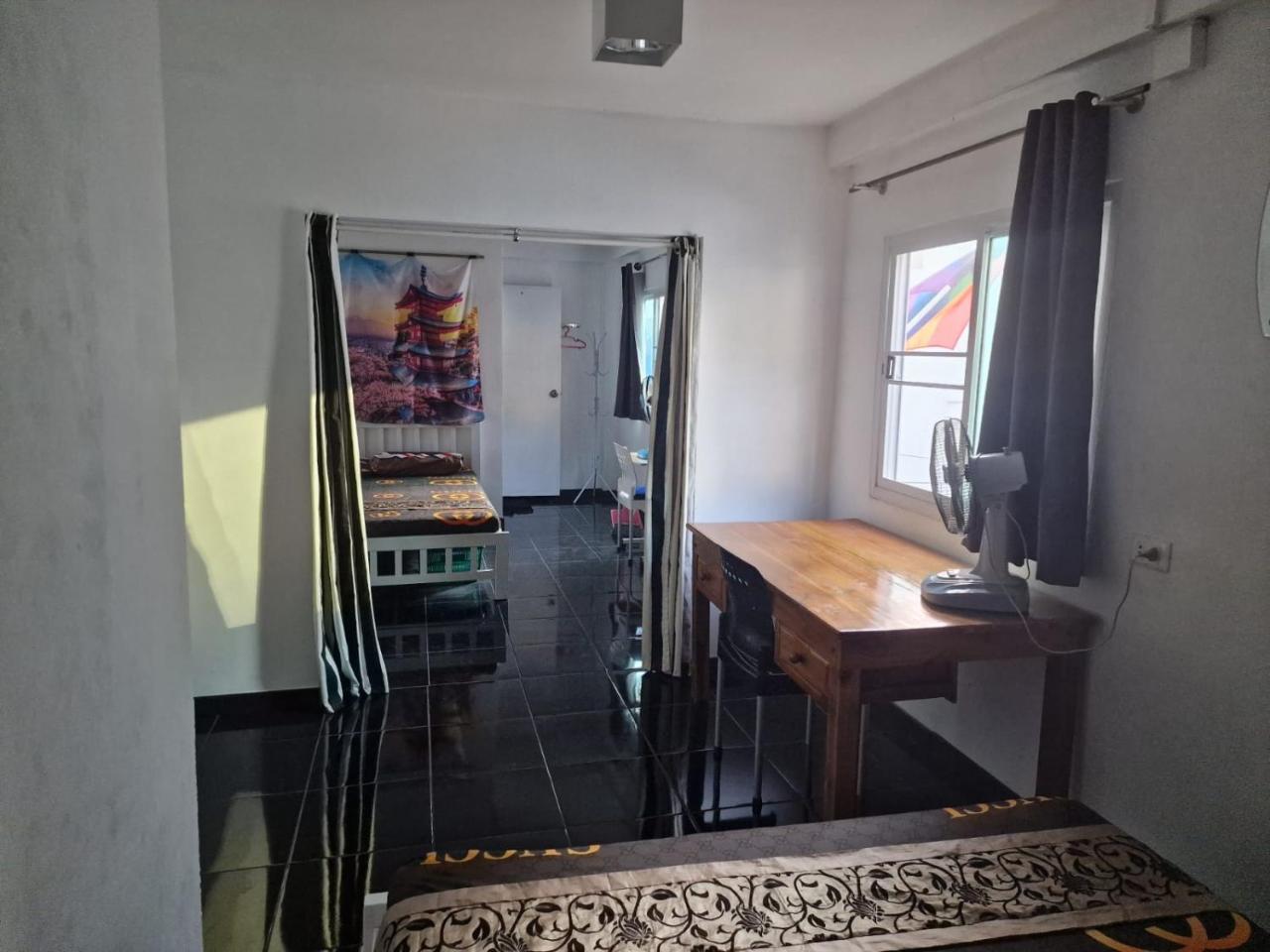 Sunny Guesthouse
