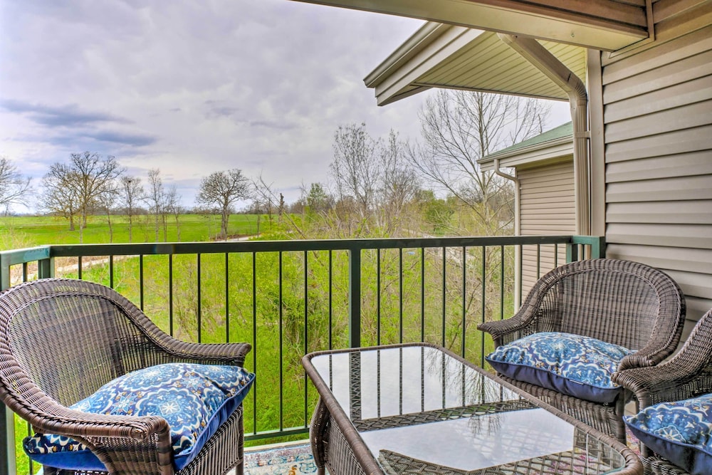 Holiday Hills Resort Condo: 3 Mi to Branson Strip - photo 2