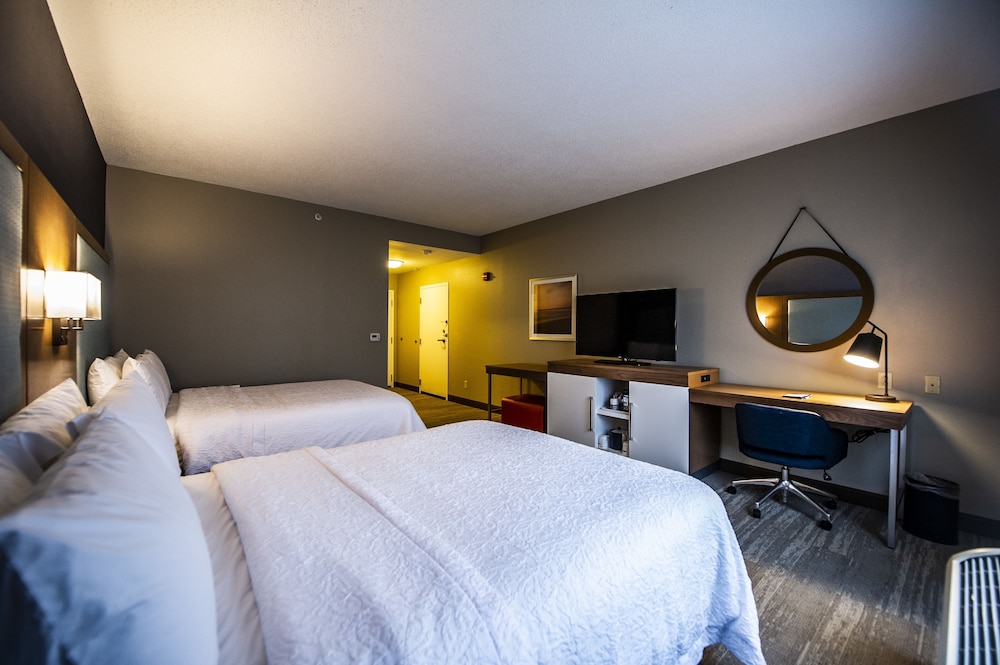 Hampton Inn South Kingstown Newport Area - photo 14