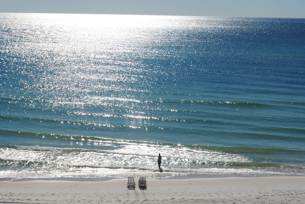 Days Inn by Wyndham Panama City Beach Beachfront Resort - photo 84