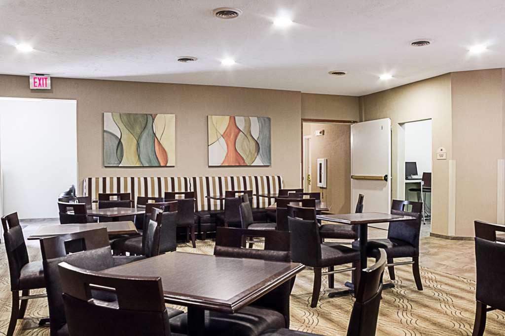MainStay Suites Fargo I 94 Medical Center - photo 37