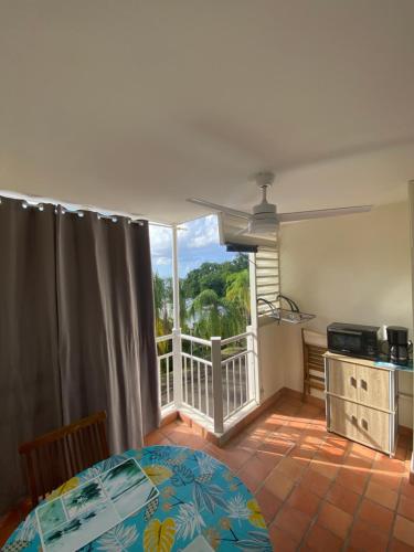 Studio Paisible Avec Piscine Pas Loin De La Plage 18025717 — La Trinite