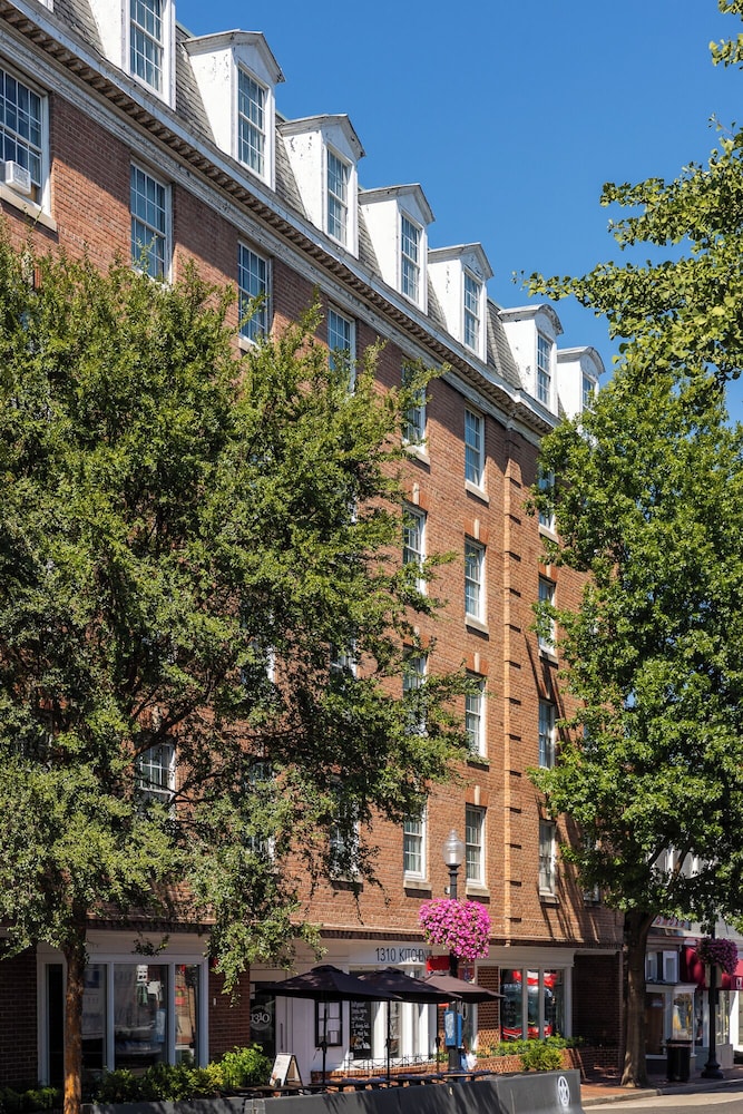 The Georgetown Inn - last minute hotel in Washington