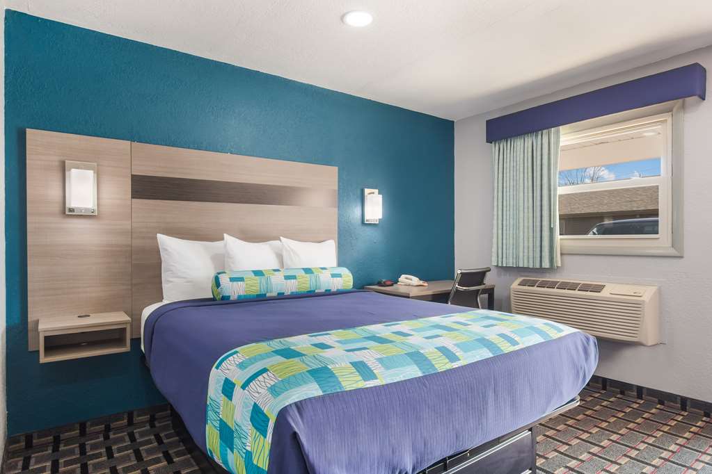 Knights Inn and Suites Salem - photo 29