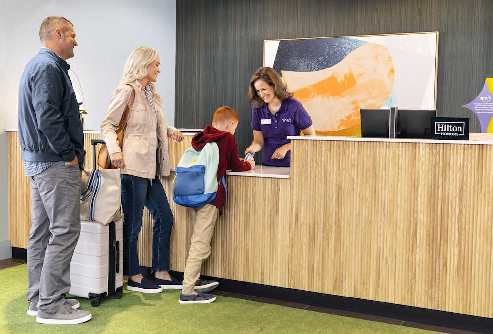 Spark by Hilton Tifton - photo 7