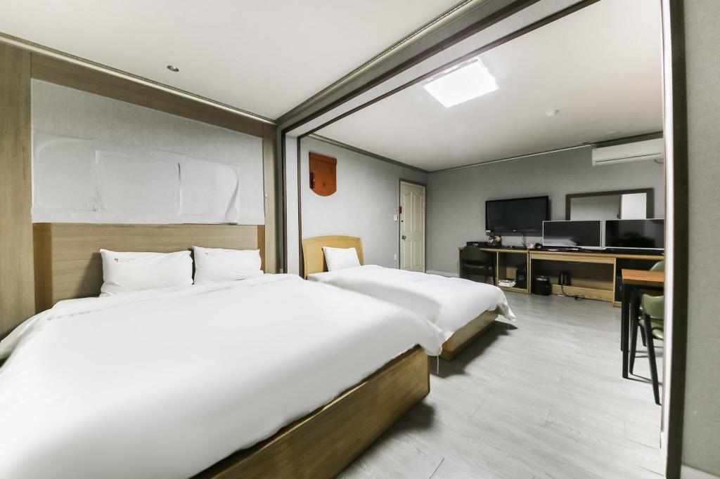 Gunsan Jjack in Gunsan, South Korea