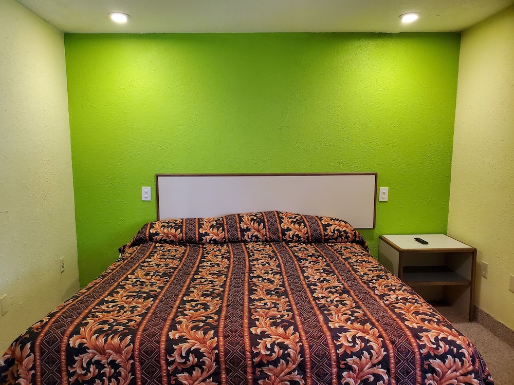 Travel Inn Motel - photo 9